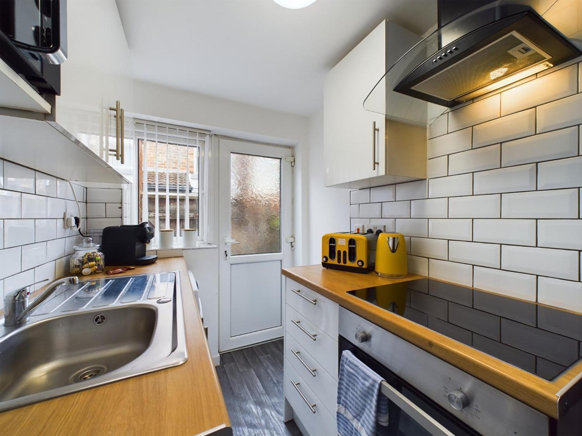 Charming Apartments - Cosy Retreat - Short Drive To City Centre - Free Parking Ливерпуль Экстерьер фото